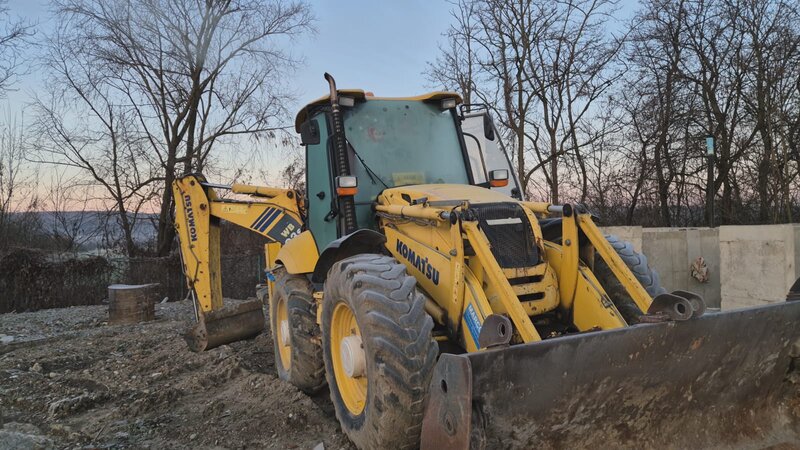 Komatsu WB93s